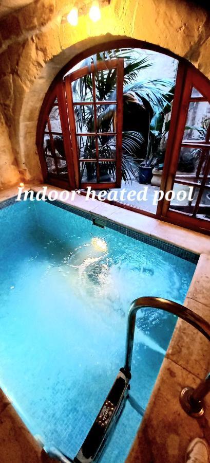 Il Mithna With Indoor Heated Jacuzzi Pool Villa Għarb