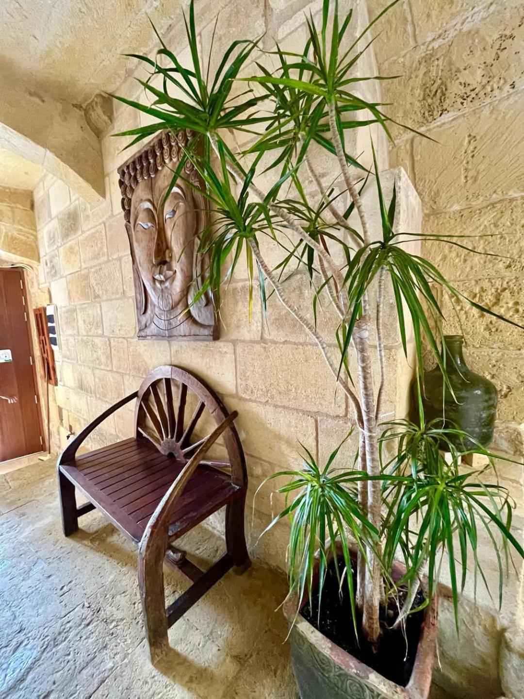 Il Mithna With Indoor Heated Jacuzzi Pool Villa